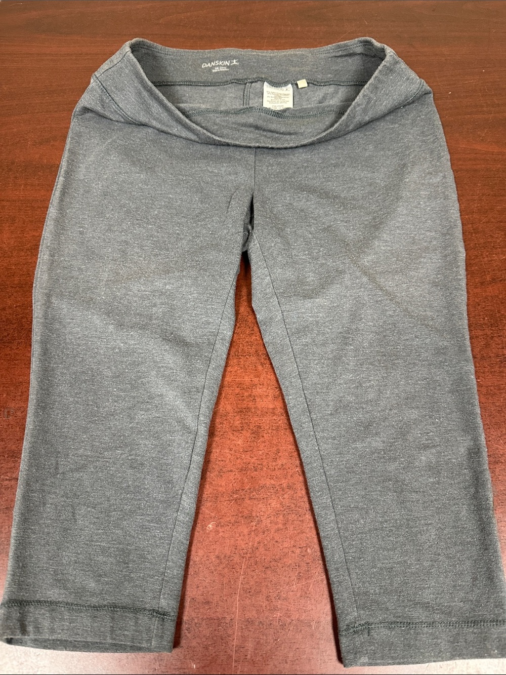 Danskin Girls' Charcoal Capri Leggings